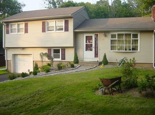 324 Highland Ave, Wallingford, CT 06492