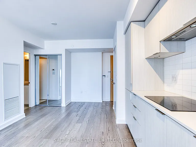 11 Wellesley St W #2613 — Photo 9