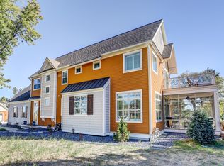 20060 N Shore Dr, Spring Lake, MI 49456