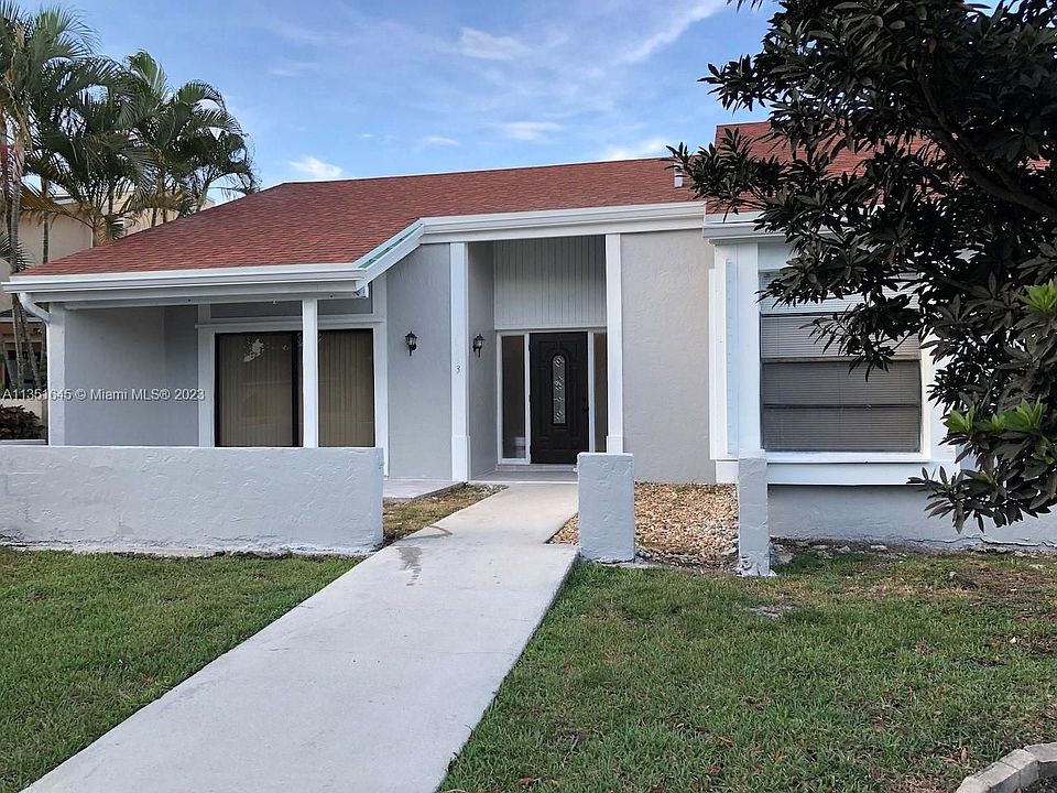 1st image of 16653 Redwood Way