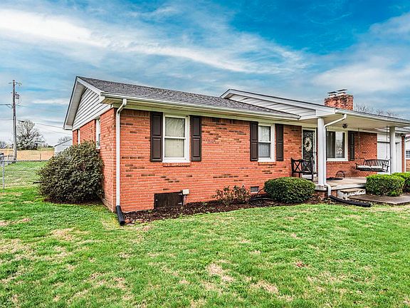 2nd image of 166 Pruitt Rd