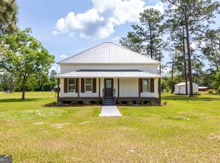 6368 College Ave, Blackshear, GA 31516