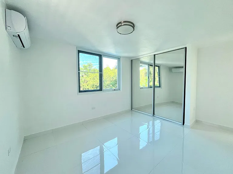 1141 Vistamar Marina E — Photo 18