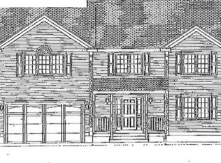 2 Stuart St, Wilmington, MA 01887