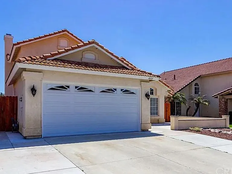 30321 Sierra Madre Dr — Photo 1