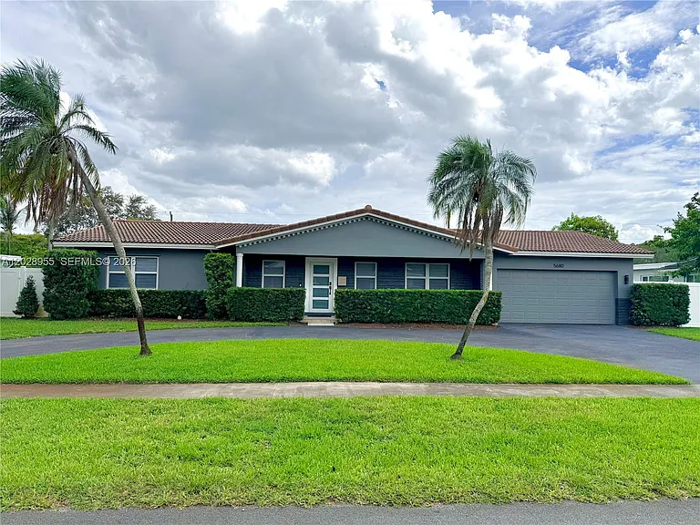 5680 SW 7th St — Photo 20