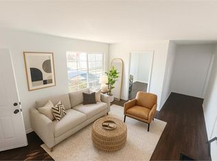 2627 Seminary Ave, Oakland, CA 94605