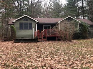 165 Sandy Beach Ln, Oakland, MD 21550