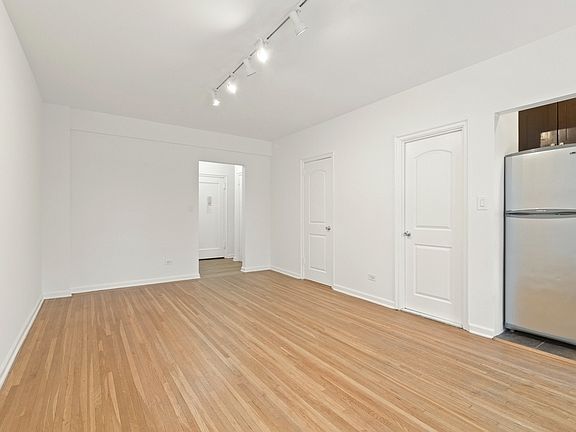 5th image of 220 W 24th St APT 1B