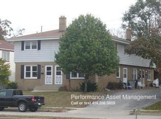 528 S 70th St #B, Milwaukee, WI 53214