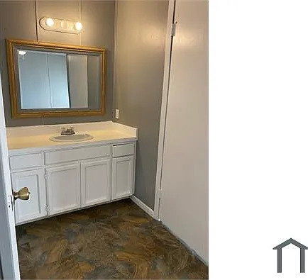 3622 Crestbrook Ct #5 — Photo 6