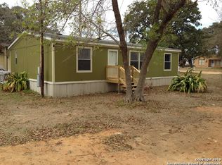 738 Austin St, Pleasanton, TX 78064