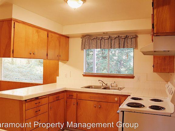 5th image of 3923 62nd Avenue Ct NW