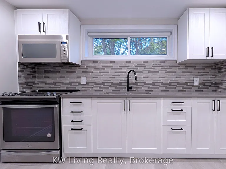 31 Bowerbank Dr #B2 — Photo 6