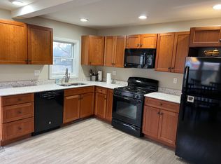 624 S 29th St, Terre Haute, IN 47803