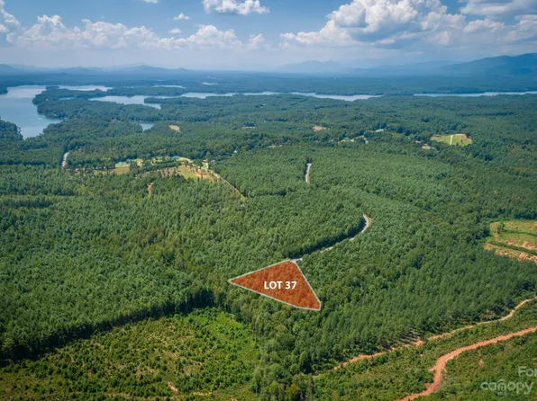 1119 Greene Ct #37, Morganton, NC 28655