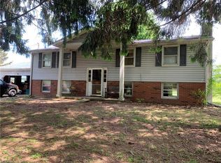 10318 Angling Rd, Wakeman, OH 44889