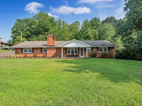 259 Kings Ln, Winston Salem, NC 27107