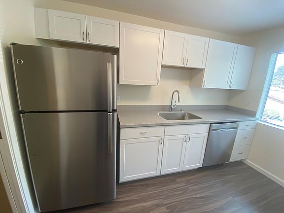 2nd image of 210 Monte Diablo Ave #205