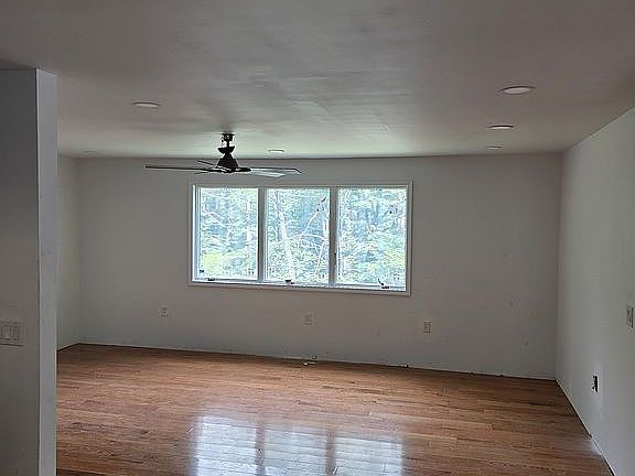 5th image of 273 Pollys Rock Rd