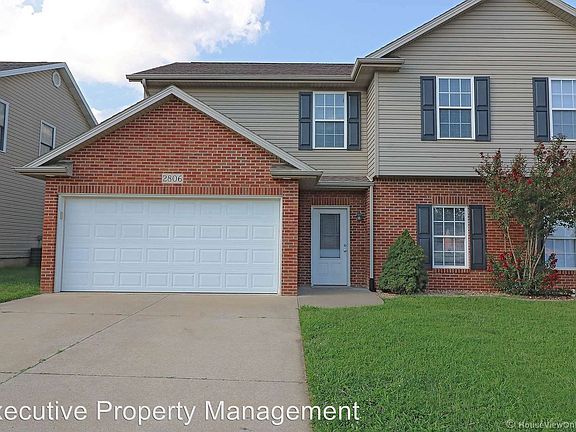 3rd image of 2806 Larkspur Ct