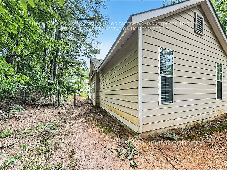 3813 Willow Tree Cir — Photo 18