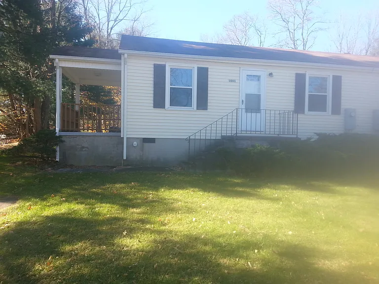 1001 Montgomery St — Photo 1