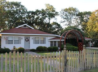 712 Moselle Seminary Rd, Moselle, MS 39459