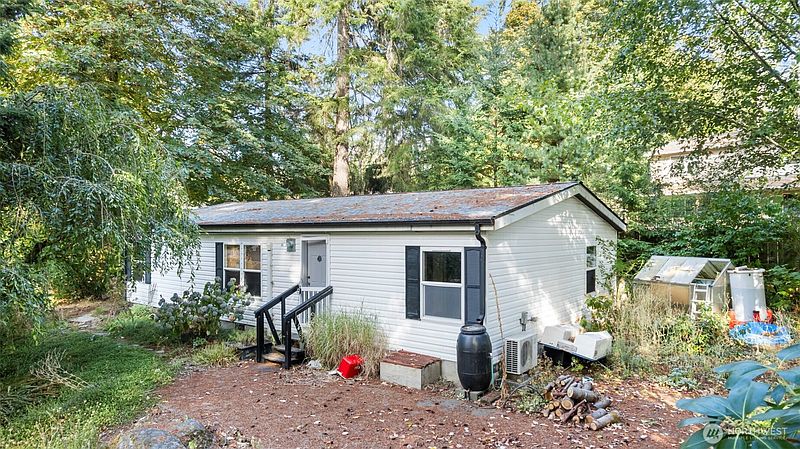 3rd image of 19116 21st Street SW