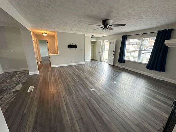 2nd image of 45 Keeneland Dr