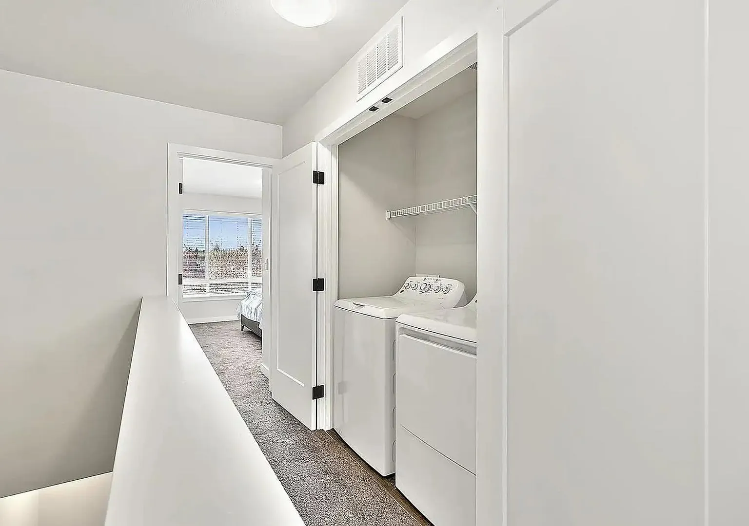3704 Wardell LN SE — Photo 2