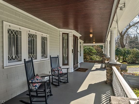 3rd image of 317 Prospect St