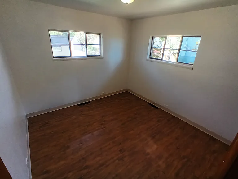 910 N Glendale Ave #912 & 910 — Photo 7