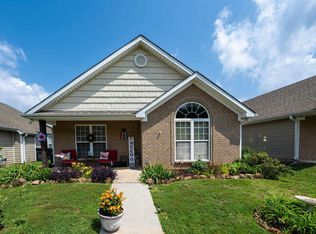 1235 Village Trl, Calera, AL 35040