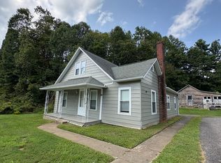 8699 Pipers Gap Rd, Galax, VA 24333