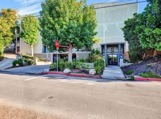 2929 Waverly Dr, Los Angeles, CA 90039