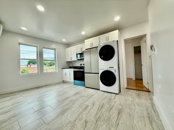 114-60 Merrick Blvd #2Q, Jamaica, NY 11434