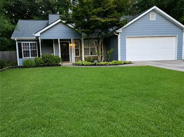 85 Goldfinch Dr, Covington, GA 30016