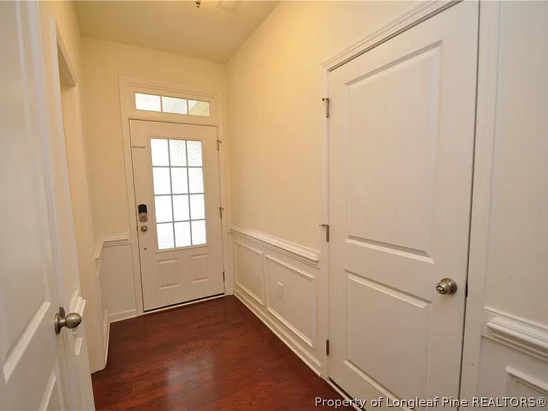 643 Briarcliff St — Photo 3