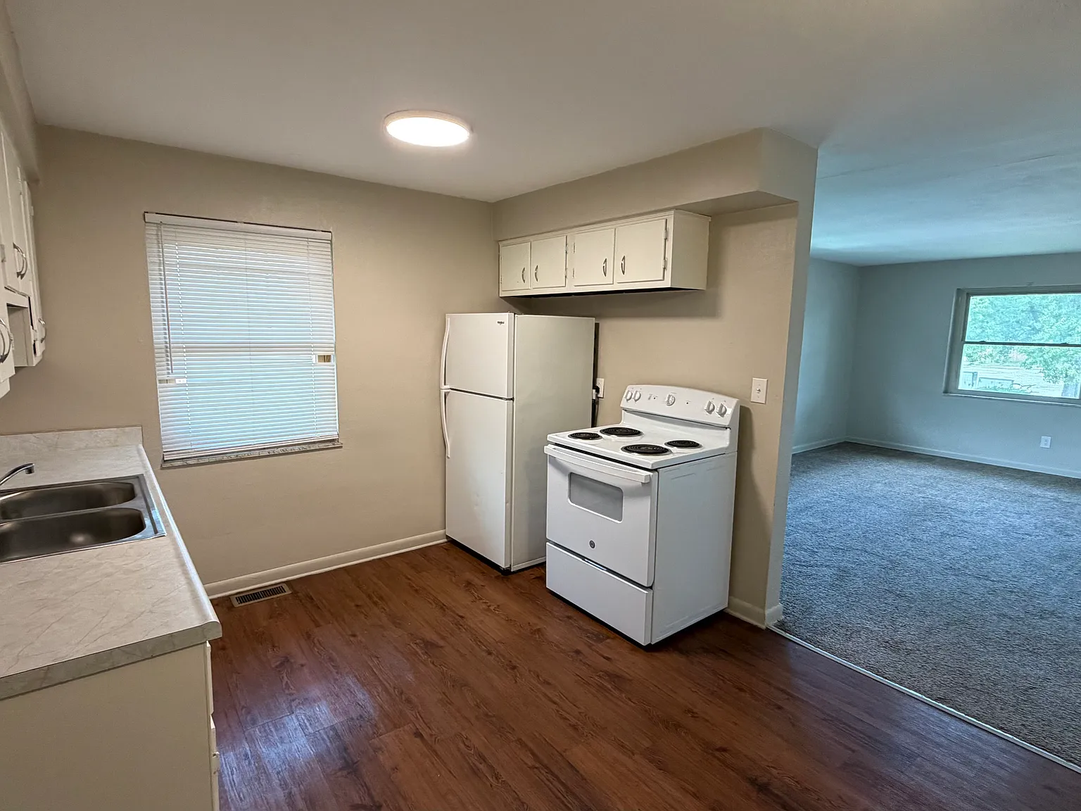 1 bed, 700 sqft, $850 — Photo 4