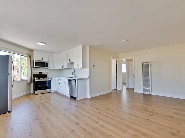 2908 Birdsall Ave #2908 — Photo 25