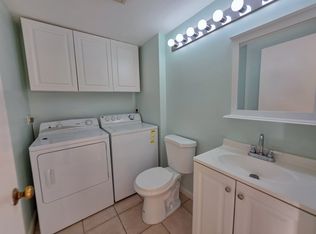 832 Blue Ridge Cir, West Palm Beach, FL 33409