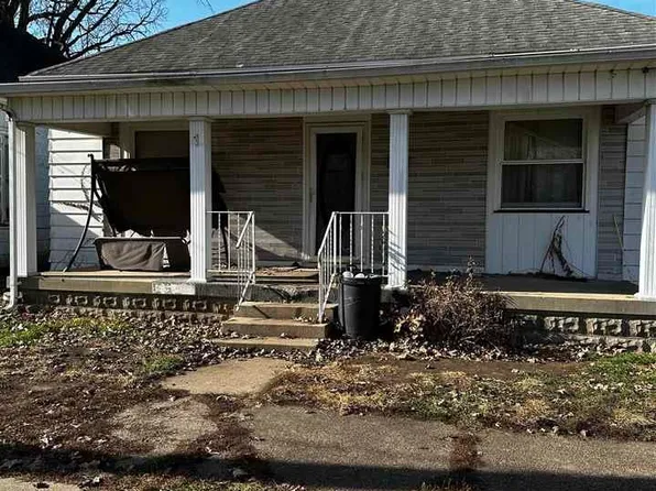 505 S 5th St W, West Terre Haute, IN 47885