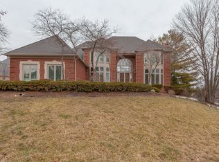 852 Andover Dr, Northville, MI