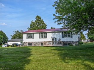 9196 Briar Rd, Magnolia, OH 44643