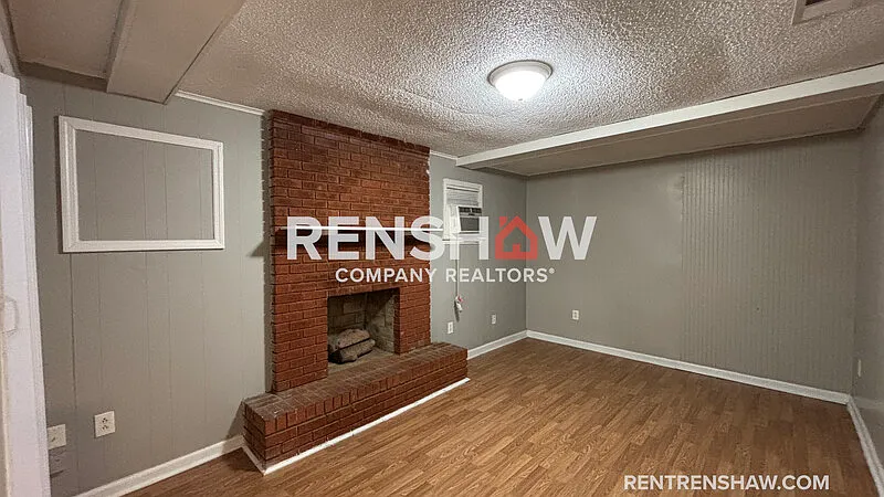 3 bed, 2.0 bath, 1194 sqft, $1,600 — Photo 4