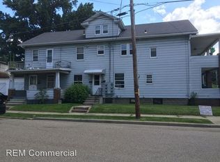 550 Wooster Rd N, Barberton, OH 44203