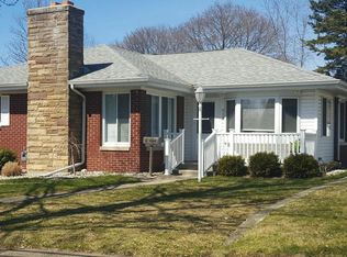 413 E Oak St, Fremont, MI 49412