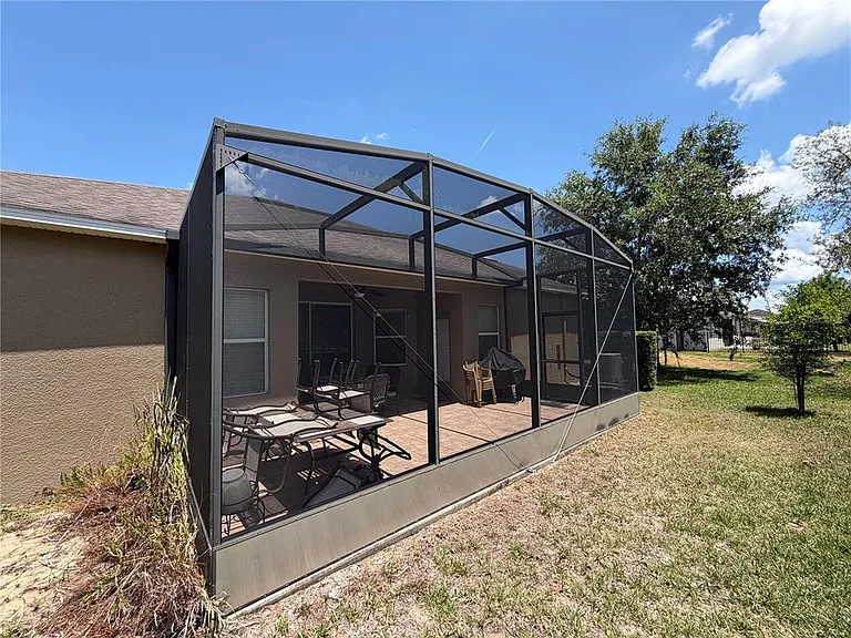 5265 Cortland Dr — Photo 35