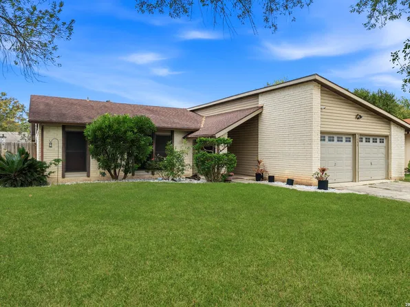 100 Fort Wayne, Universal City, TX 78148